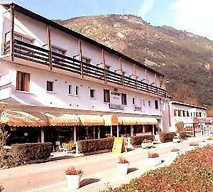 Les Clarines Hotel 2*